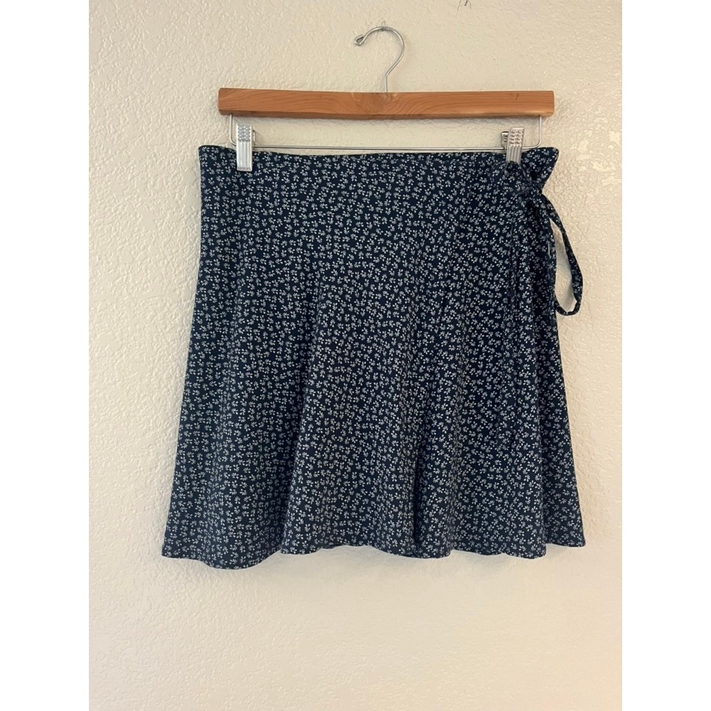 Brandy‎ Melville Navy Blue Floral Wrap Mini Skirt One Size Made in Italy